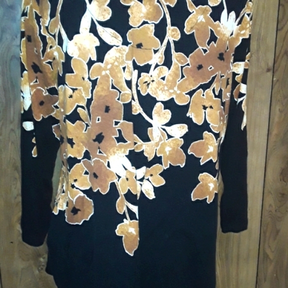 Womans Size OX Long Black w/Gold Floral Print  Blouse Longsleeved Plus Size Top - Picture 4 of 4